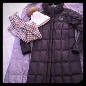 Hooded long parka. worn for 2 seasons